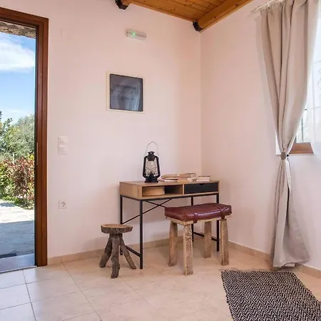 Petrino Eco Conscious Living Kalithies